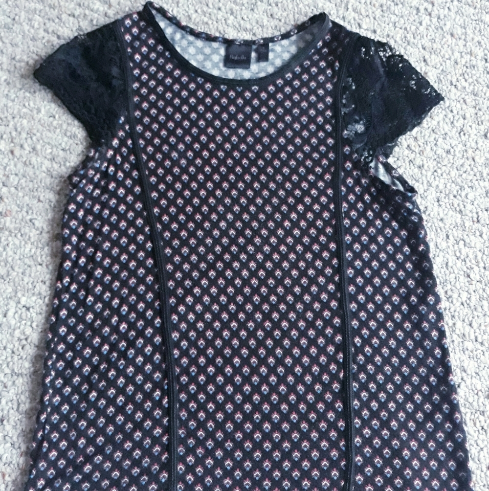 Lace sleeve print top